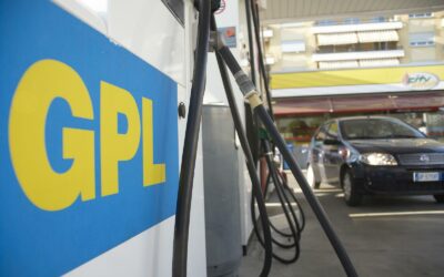 Scopri tutto sul rifornimento di carburanti: Guida a benzina, gasolio, GPL